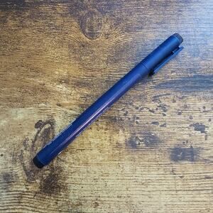 Tombow MONO Drawing Pen featuring water-based pigment ink